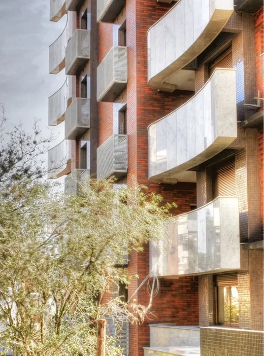 Chatêau Fontaineblue — detalhe de fachada, Porto Alegre