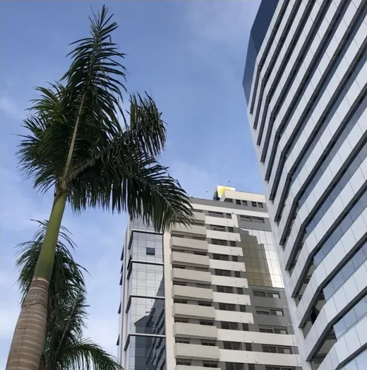 HOM Nilo — detalhe de fachada, Porto Alegre